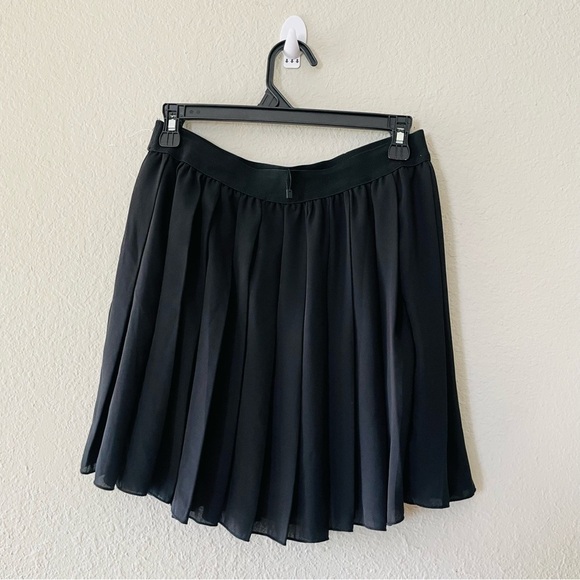 See You Monday preppy mini Black Women's Skirt M pleated chiffon lined academia - Picture 7 of 7